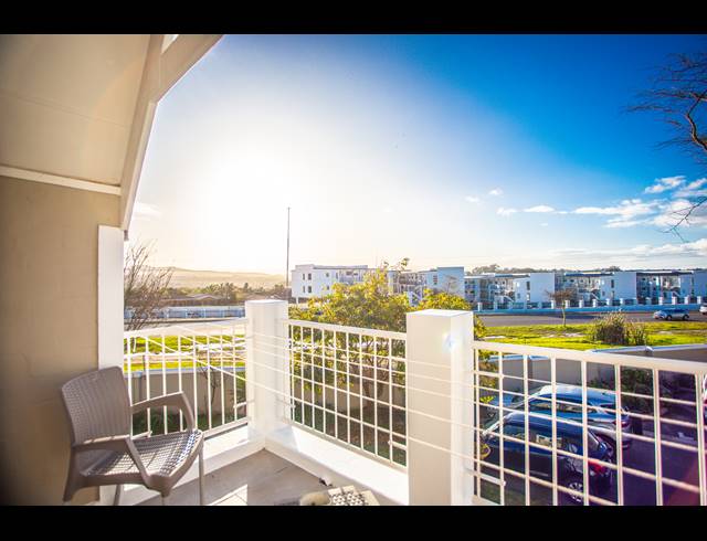 2 BEDROOM HOUSE SOLD IN SONSTRAAL HEIGHTS